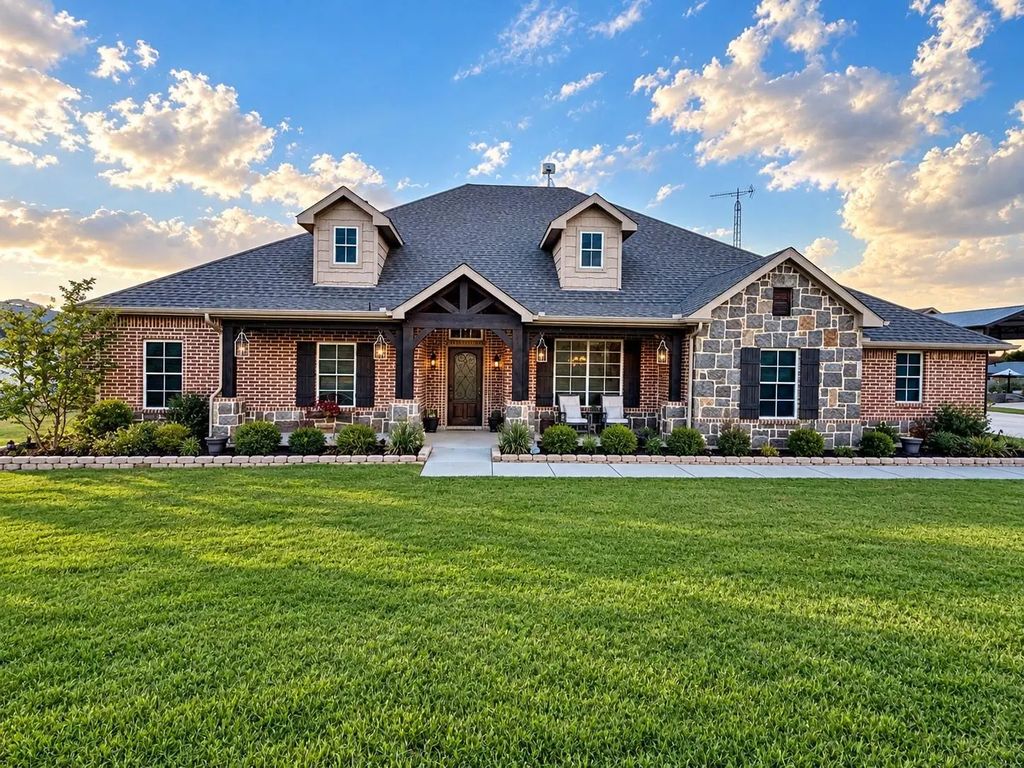 4515 County Road 494, Princeton