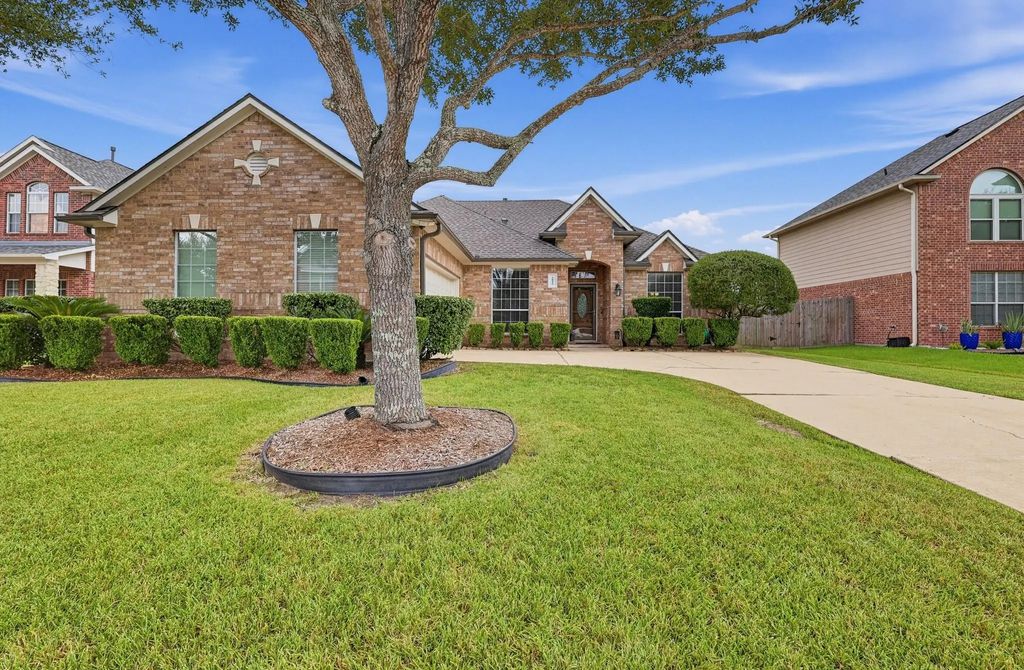 5812 Orchard Trail Drive, Pearland