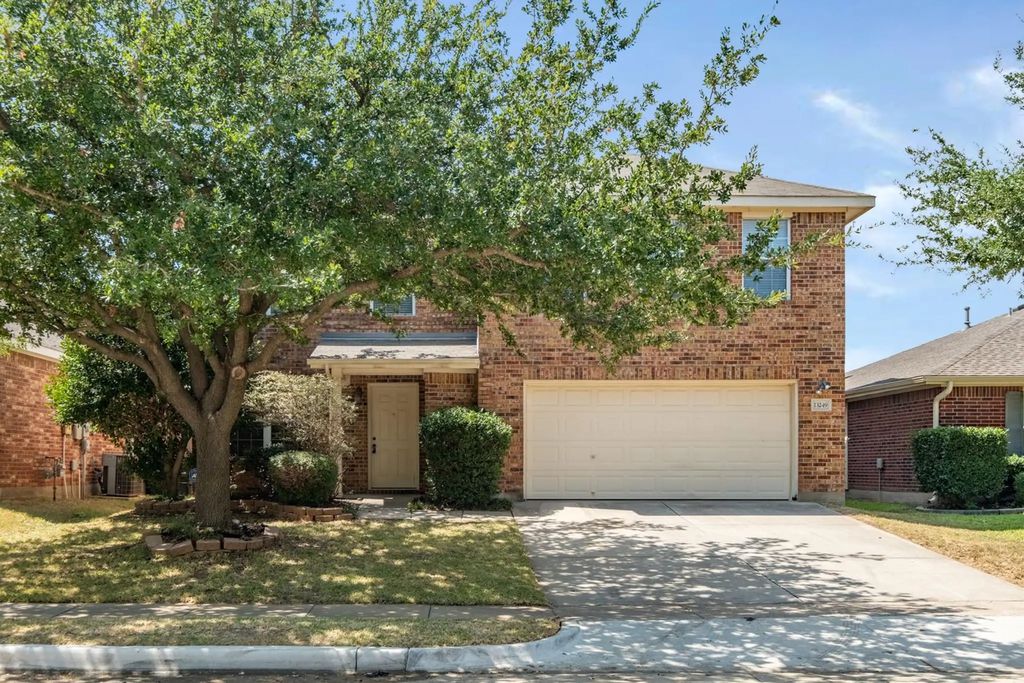 13249 Elmhurst Drive, Fort Worth