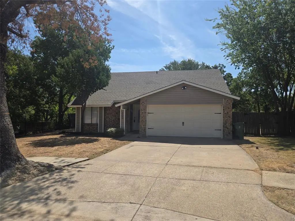 3505 Rush Springs Drive, Arlington