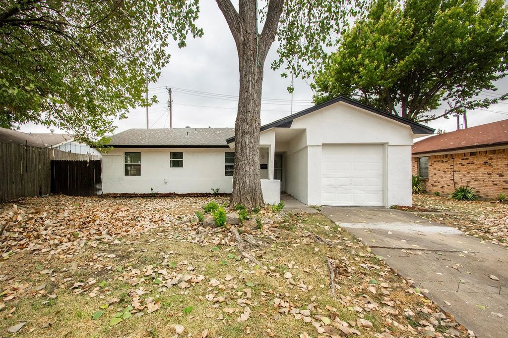 1113 Trellis Drive, Garland