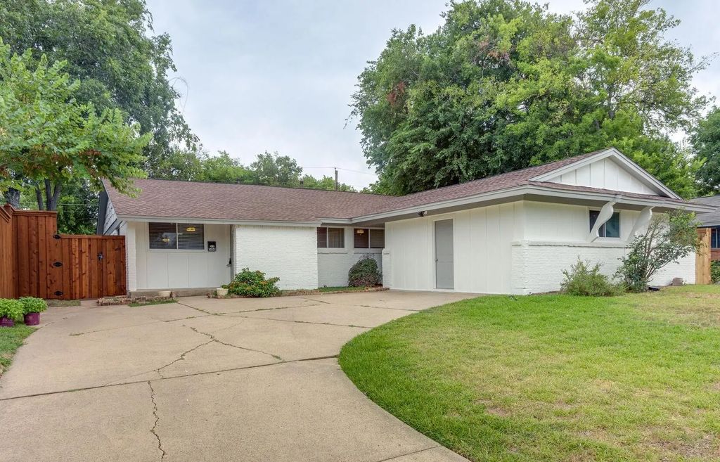 508 Lexington Lane, Richardson