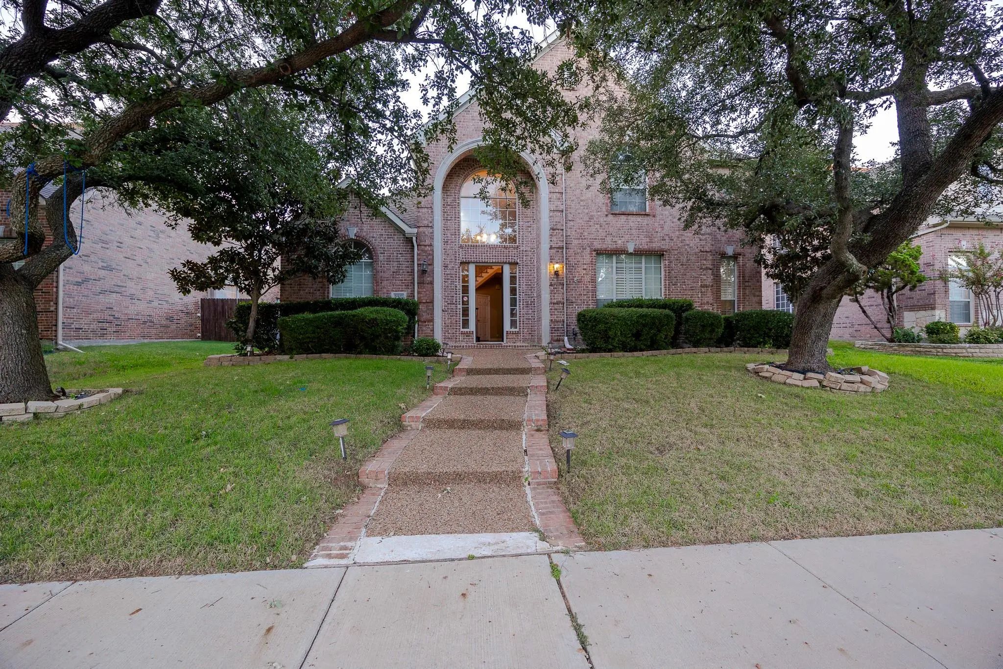 Photo of Listing #21384568
