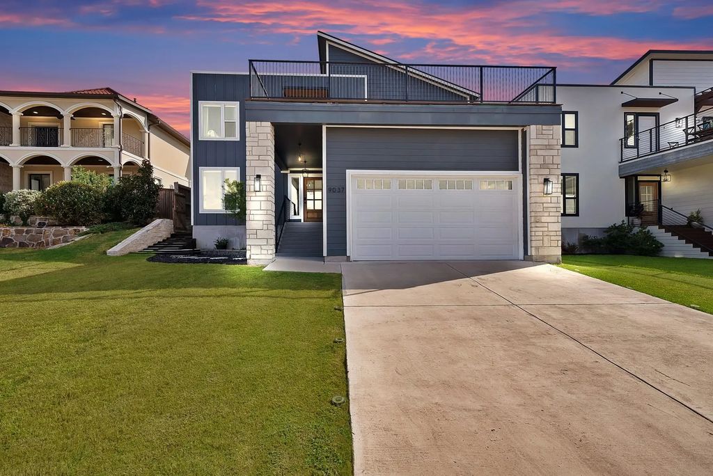 9037 Quarry Hill Court, Fort Worth