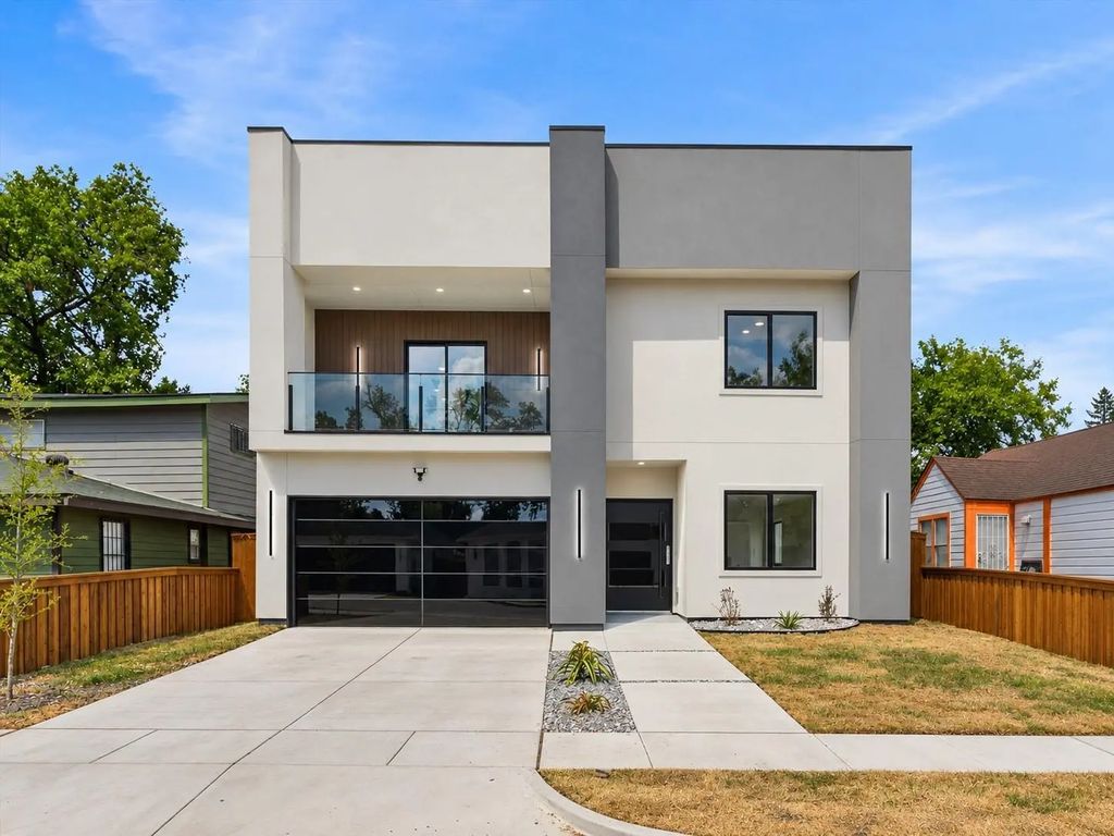 1711 Kraft Street, Dallas