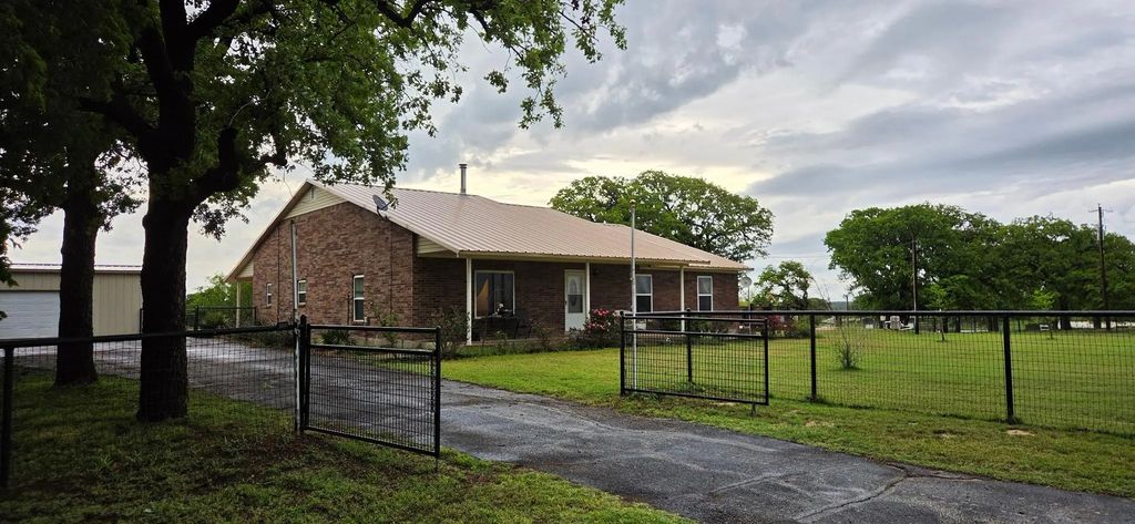 3559 Springfield, Springtown