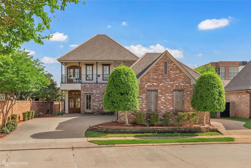 106 Vieux Carre, Bossier City