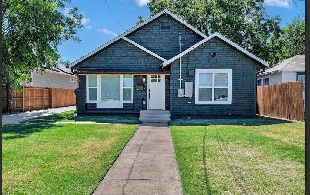 712 Hines Avenue, Waco