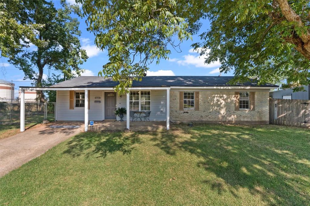1647 Holiday Boulevard, Bossier City