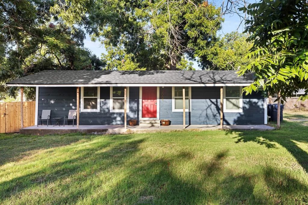 3004 N 15th A Street, Waco