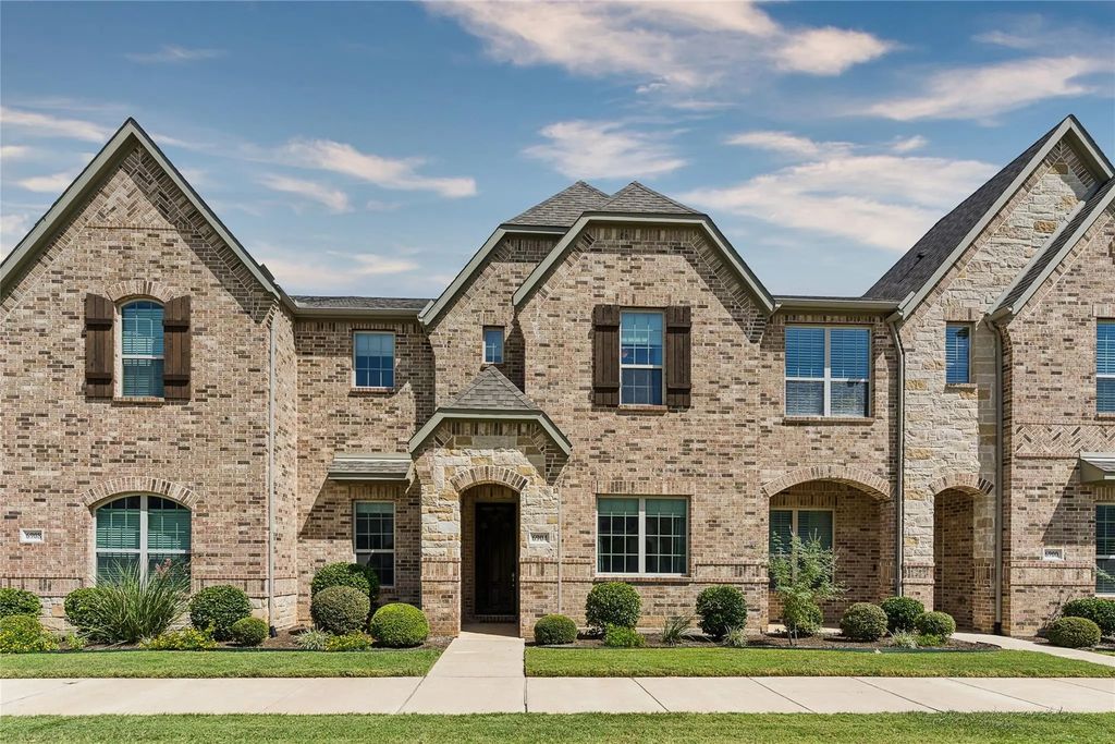 6904 Fairfield Lane, North Richland Hills