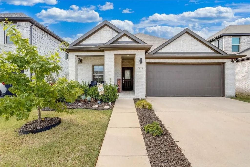 3423 Flatiron Drive, Royse City