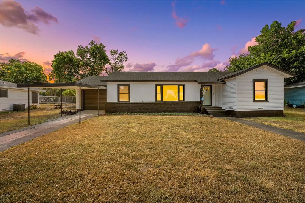 1336 Sunset Street, Waco