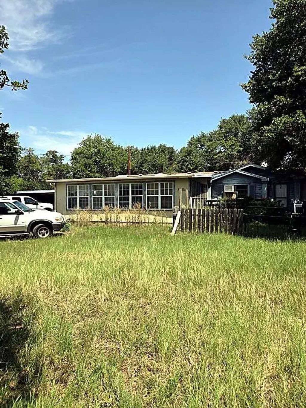 1976 County Road 527, Baird