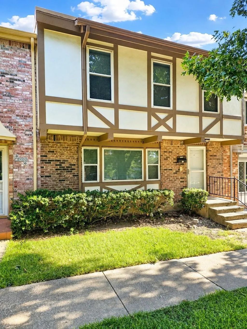 368 Westview Terrace, Arlington