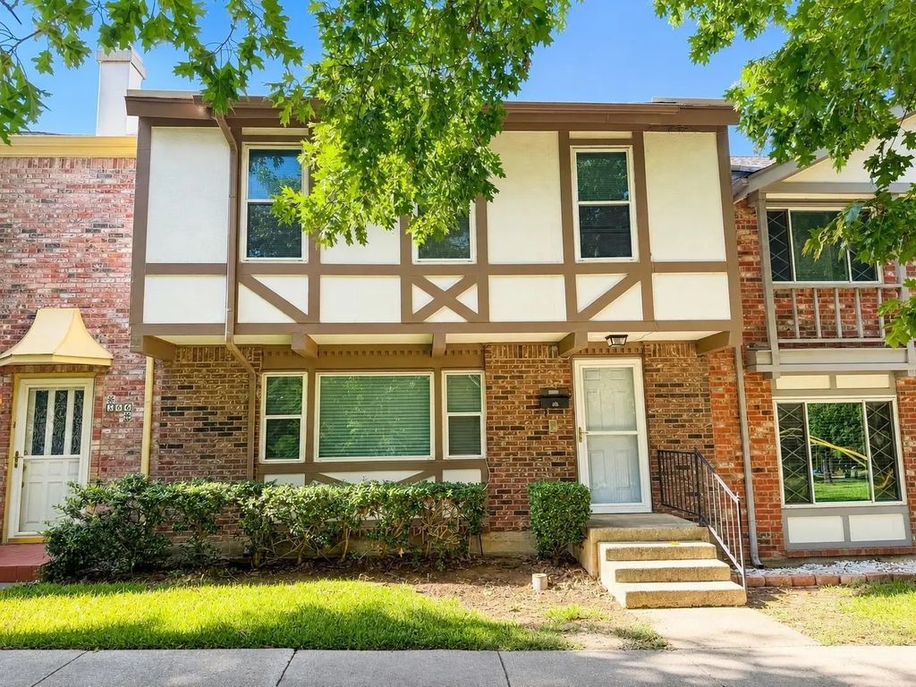 368 Westview Terrace, Arlington