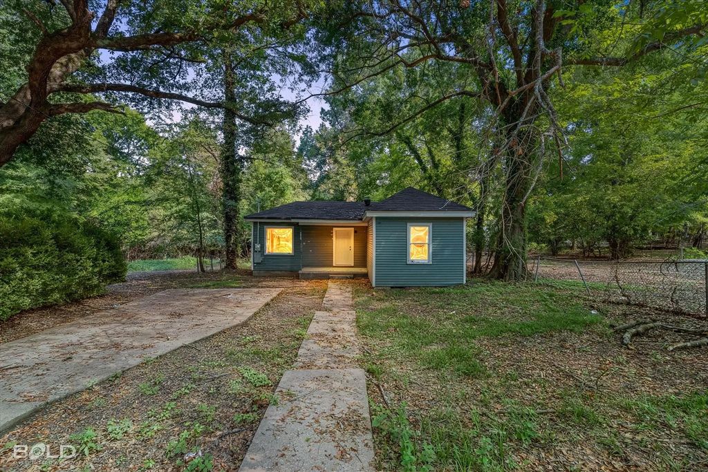 3826 Huston Street, Shreveport