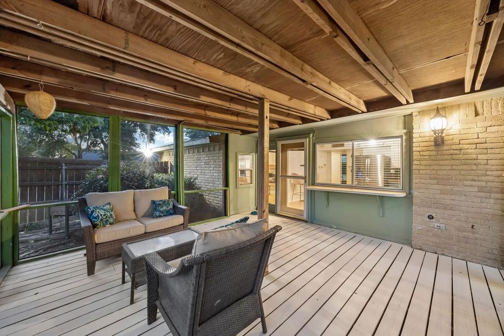 8502 Baumgarten Drive, Dallas