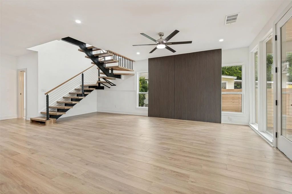 514 S Marlborough Avenue, Dallas