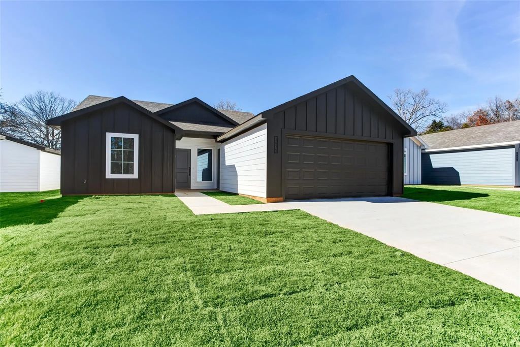 1471 Cathey Drive, Denison