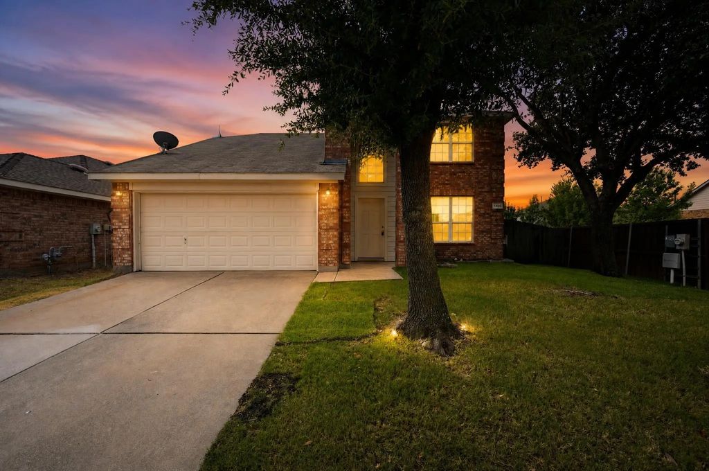 1400 Mountain Air Trail, Fort Worth