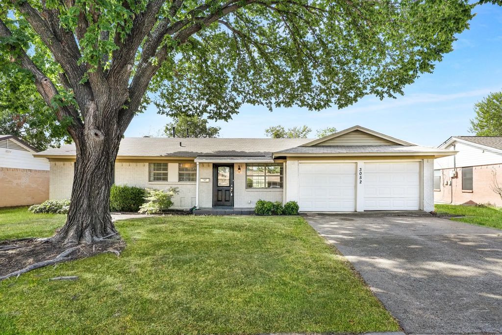 3052 Cameo Lane, Farmers Branch
