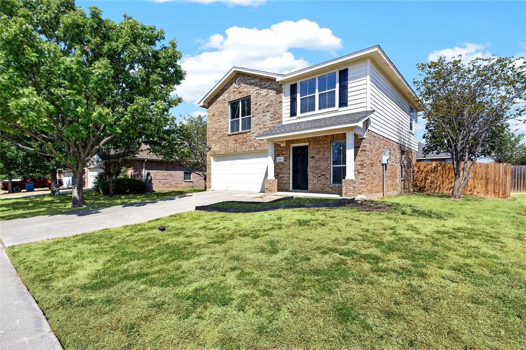 129 Maned Drive, Sanger