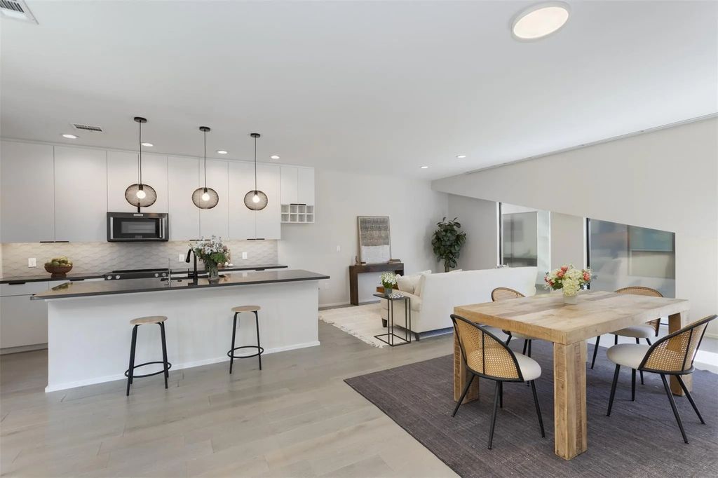 4703 Munger Avenue 101, Dallas