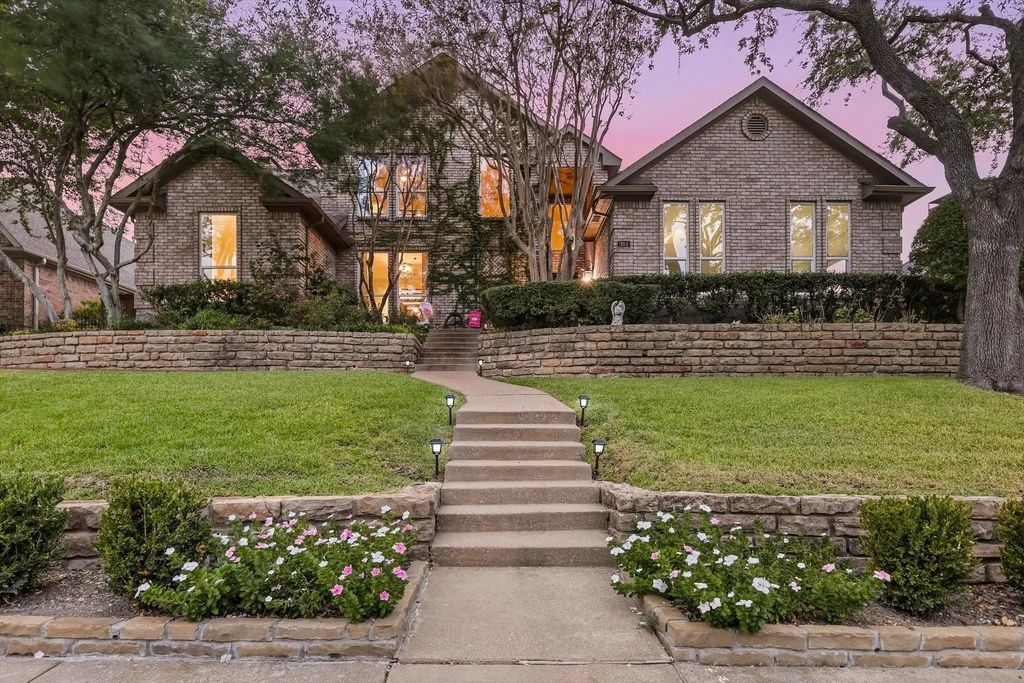 904 Hills Creek Drive, McKinney