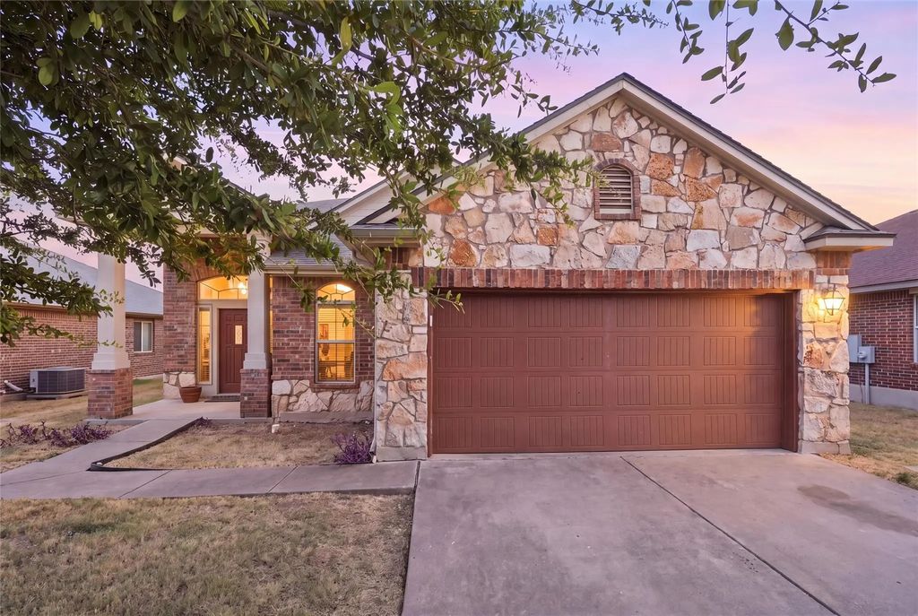 10245 Salem Way, Waco