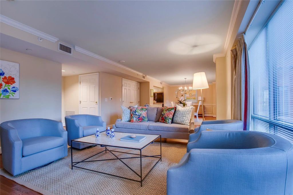 4242 Lomo Alto Drive N13, Highland Park