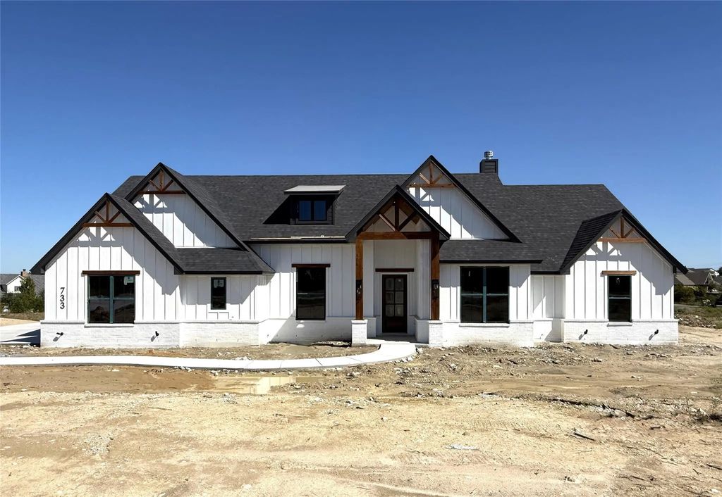 733 Nocona Drive, Aledo