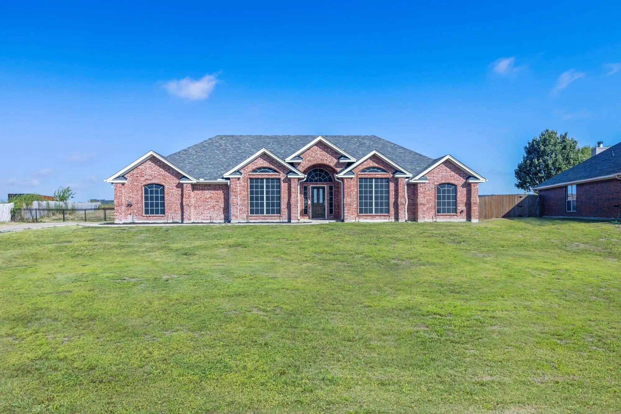 Photo of Listing #21386385