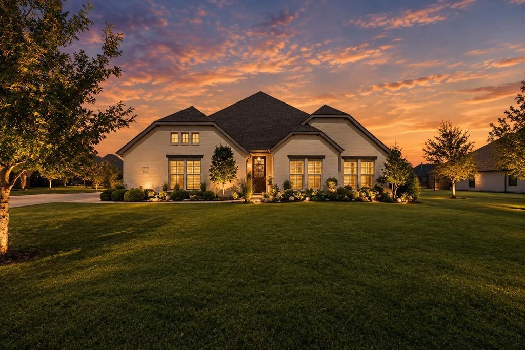 1110 Denton Creek Drive, Justin