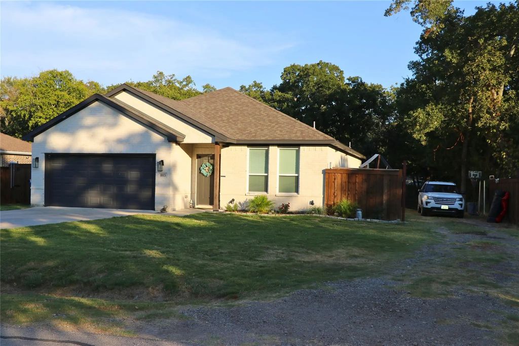 803 Netherland Drive, Seagoville