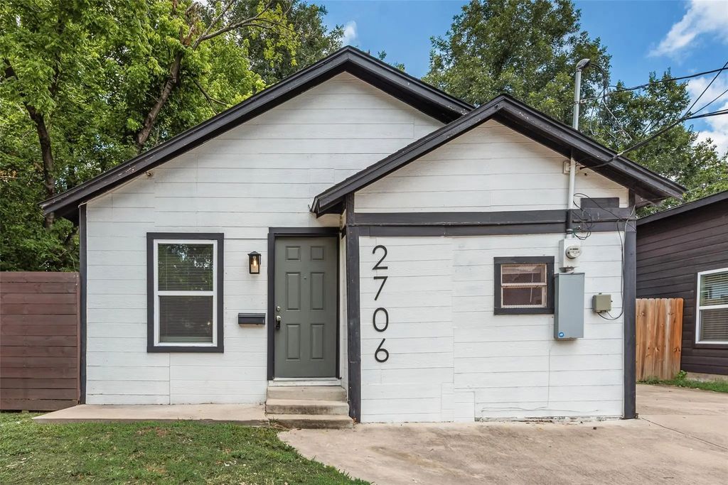 2706 Hector Street, Dallas