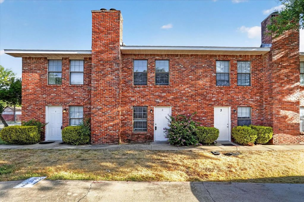 210 Rolston Road 2, Irving