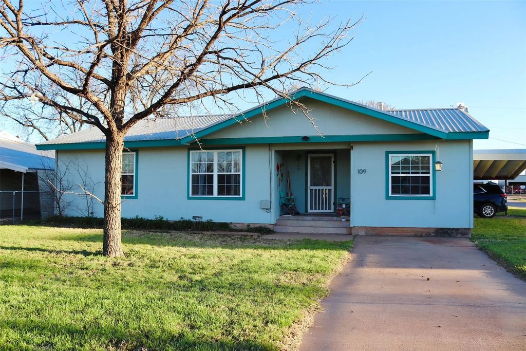 109 Novice Road, Winters