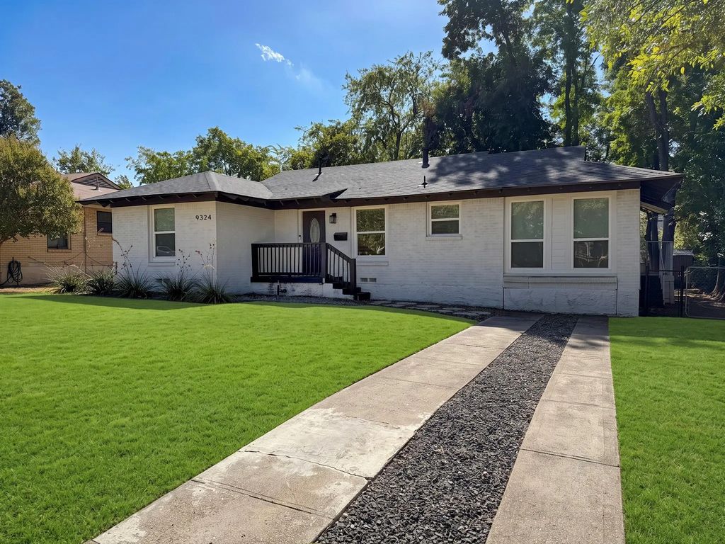 9324 Lenel Place, Dallas