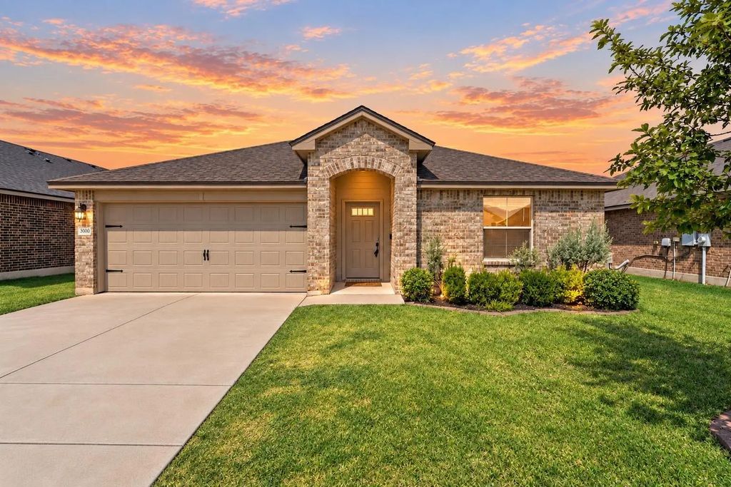 3000 Skinner Drive, Waco