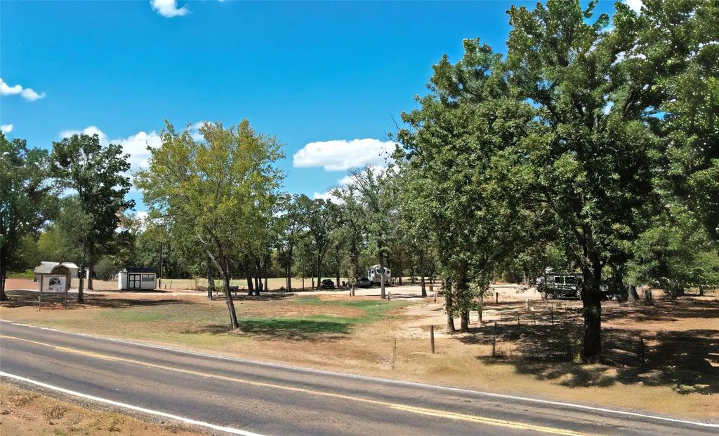 7278 W Fm 515, Yantis