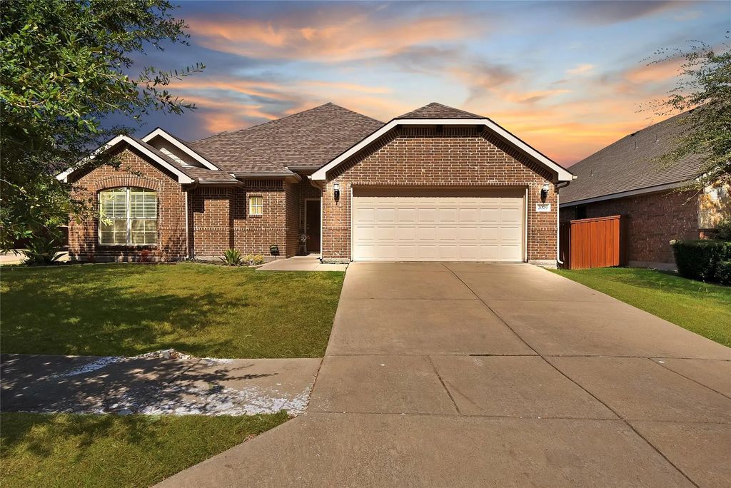 2029 Wellington Point, Heartland