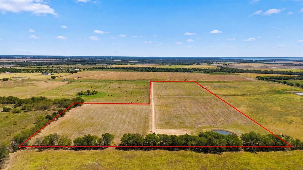 1000 County Road 2120, Cooper
