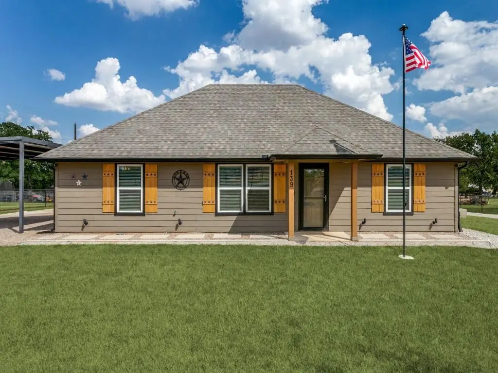 139 Brown Lane, Poolville