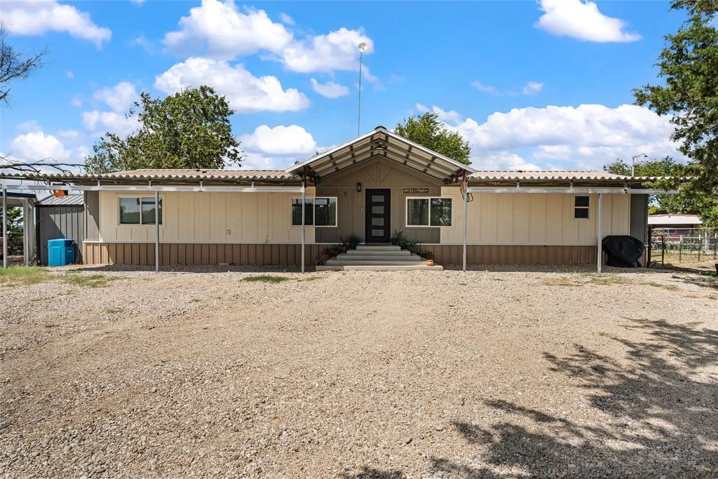 6520 Golinda Drive, Lorena