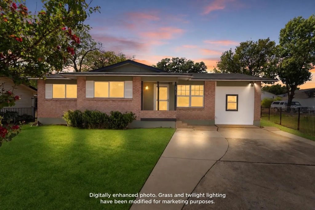 2563 Wood Valley Drive, Dallas
