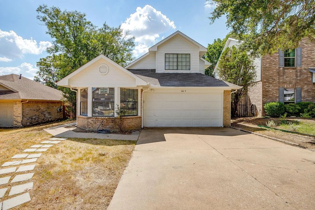 10009 Leatherwood Drive, Fort Worth