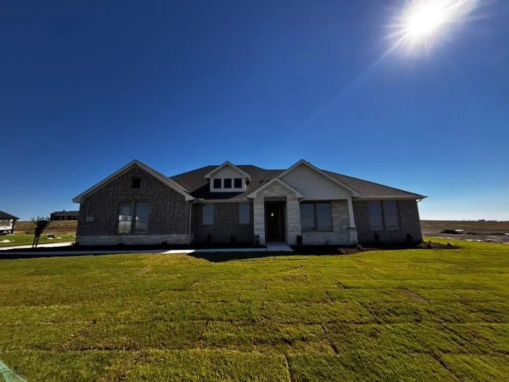 165 Big Sky Road, Decatur