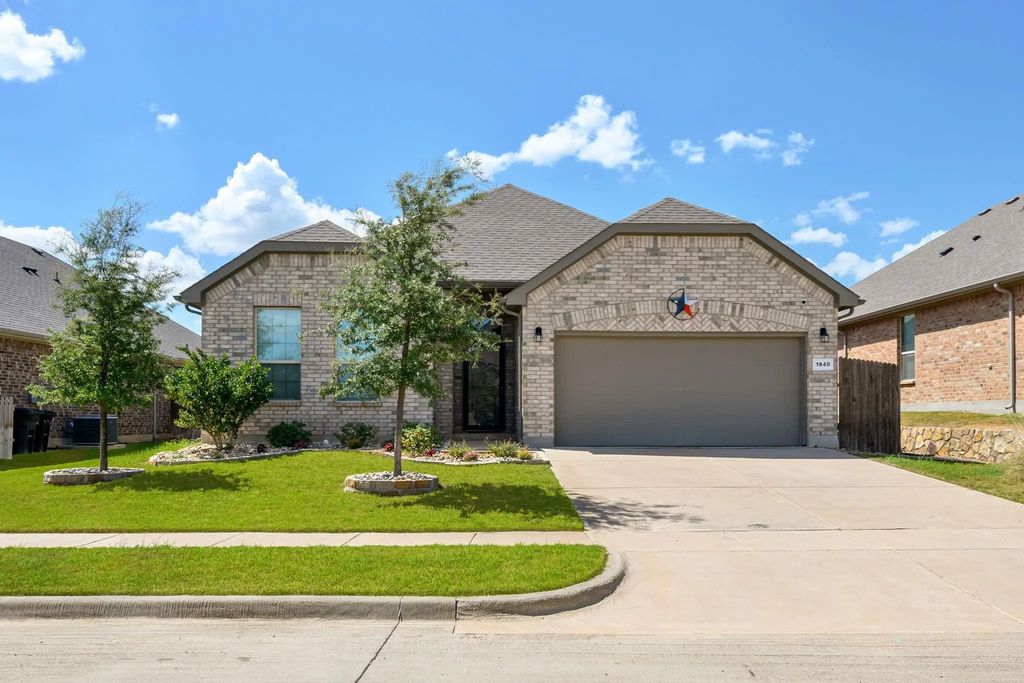 1840 Ruffian Road, Granbury