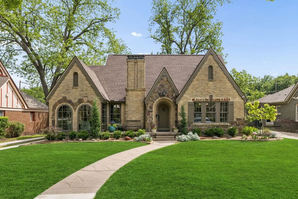 5526 Mercedes Avenue, Dallas
